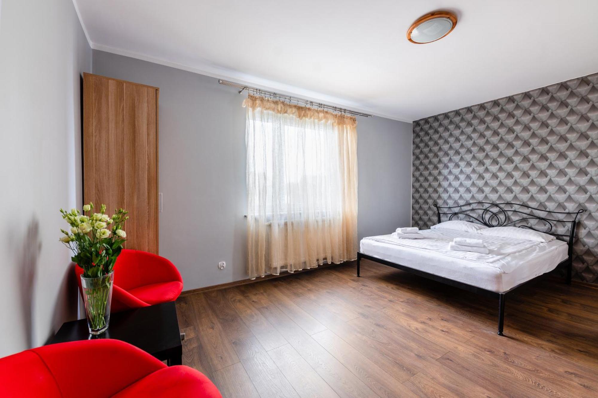 Bed and Breakfast Sleep&Go Lubliniec Exterior foto